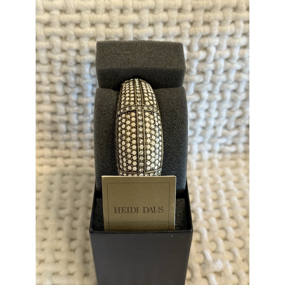 Heidi Daus Crystabulous Bangle Bracelet White Pearl & Crystal Gold Tone NIB